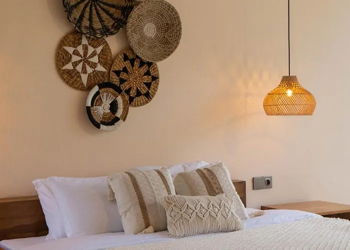 Modern 1br Pool With Balcony In North Canggu Dalung (Bali)