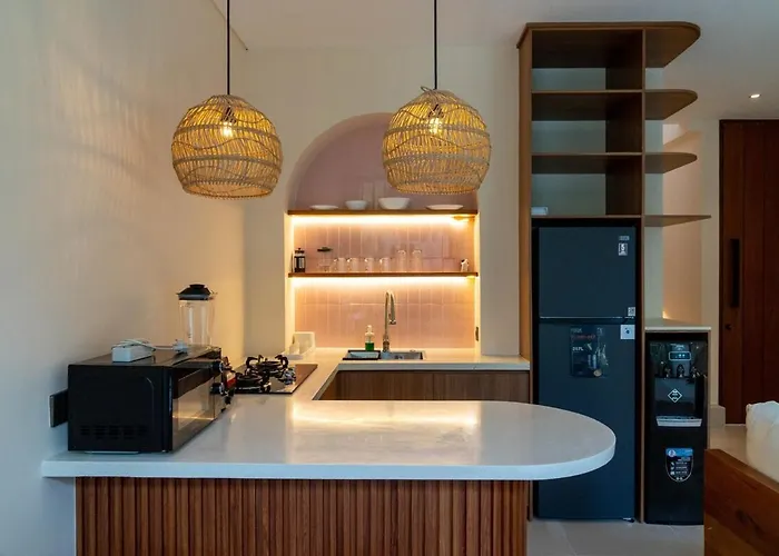 Ferienhaus Modern 1br Pool With Balcony In North Canggu *