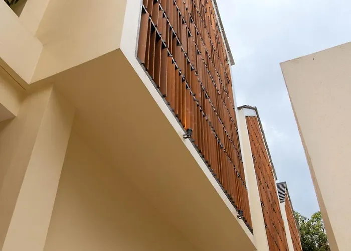Ferienhaus Modern 1br Pool With Balcony In North Canggu *